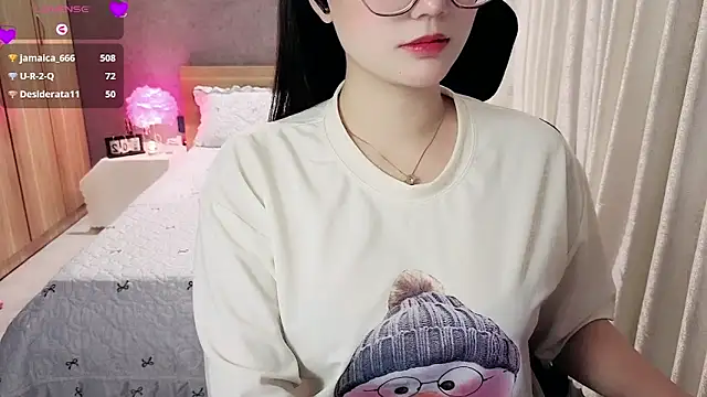 JENNIE-16 webcam