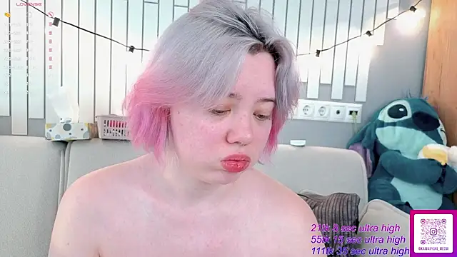__KawaiiYuki__ live sex cam