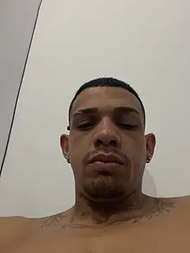 Valentino-elTuyo webcam