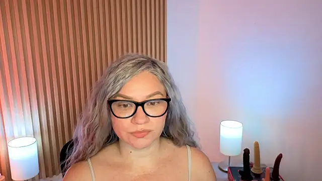 MarianL0ve webcam