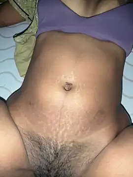 pragati_17 Live Webcam on Stripchat