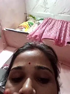 Webcam Model (Deepjakolirr)  is live.Free join now!