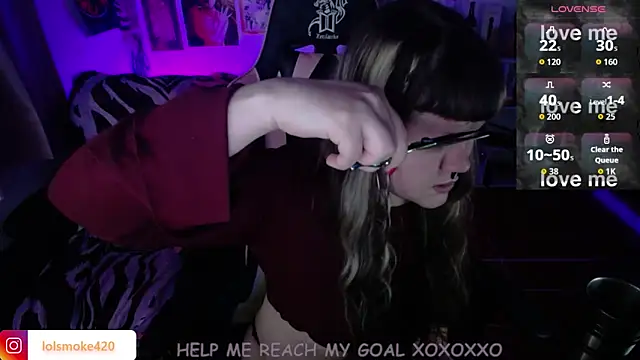 Bdsm_and_fries webcam