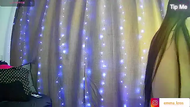 EmmaKrosss webcam