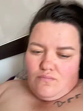 SunnyLeila2101 webcam