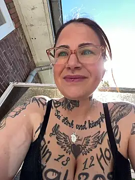 NyxTattoo webcam
