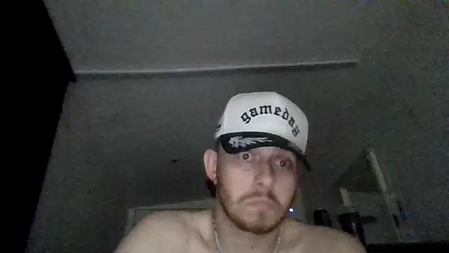 tallhungcloudzz webcam