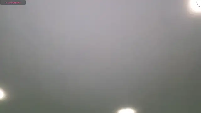 Zoe_Zephyr webcam