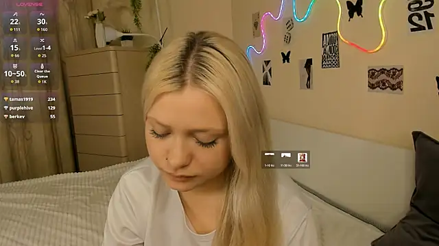 MidnightPoise webcam