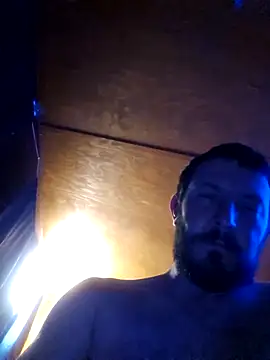 UncutHammer69 webcam