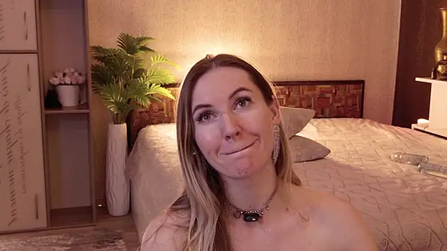 Hello_Lisha webcam