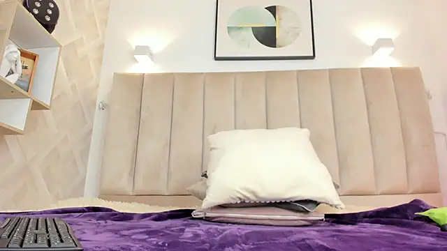 Anniie_Queen webcam