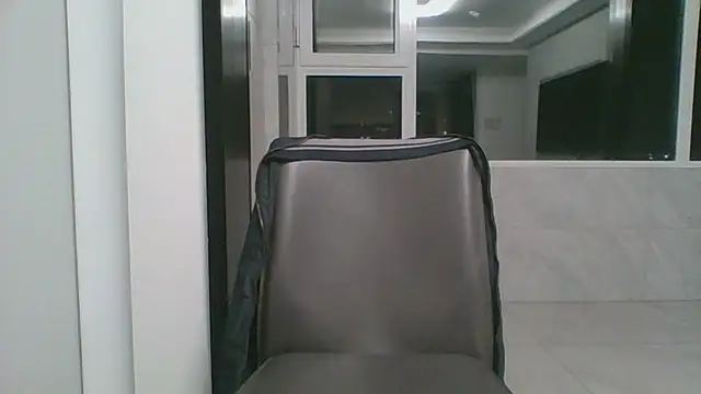 nole_china7 (Ask my age) - talk / fun / cum