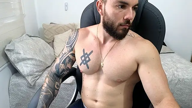 Isaac_Carter webcam