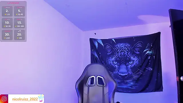 Nicolle_Ruizz webcam
