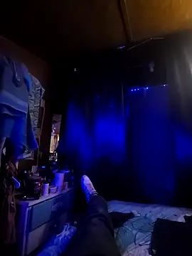 UncutHammer69 webcam