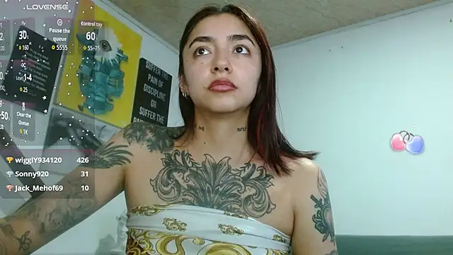 ZoeBakers_ webcam