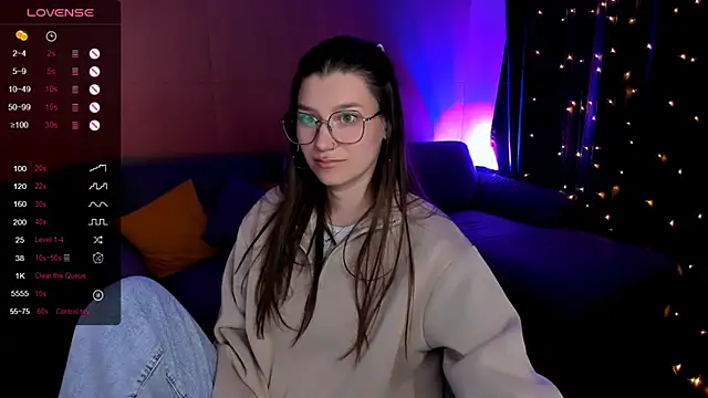 LinaBlossom_ webcam