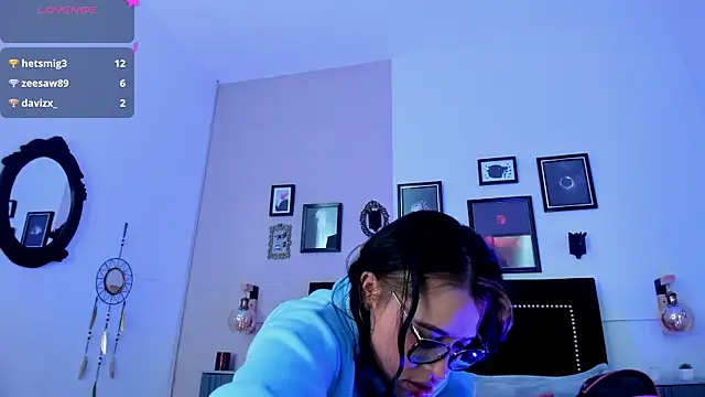 Dakhota_Rouge webcam