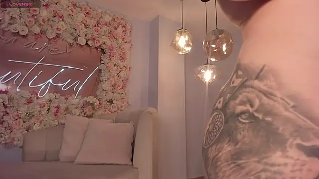 MadisonKane webcam