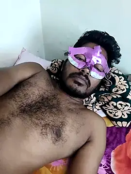 Desi_xxx_Land webcam