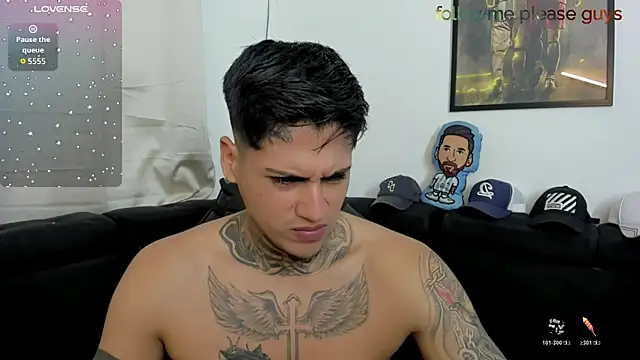sweetlatinoboy webcam