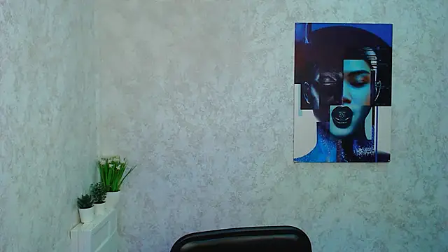 NicoleAura webcam