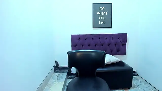 Favpussyboy webcam