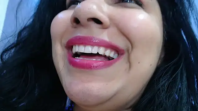 VanessaBBW1 webcam