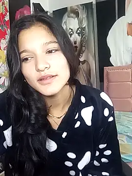 Webcam Model (Sweet_Innocence_)  is live.Free join now!