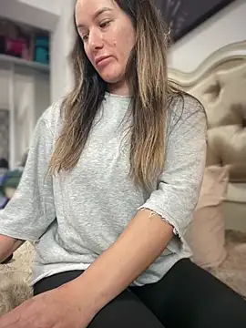 HotXMom_ webcam