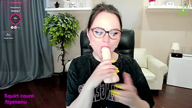 VickyBerry webcam