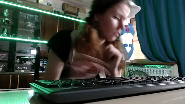 live sex house Pa1e Pr1ncess