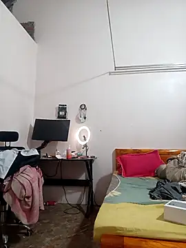 linda_bae00 webcam