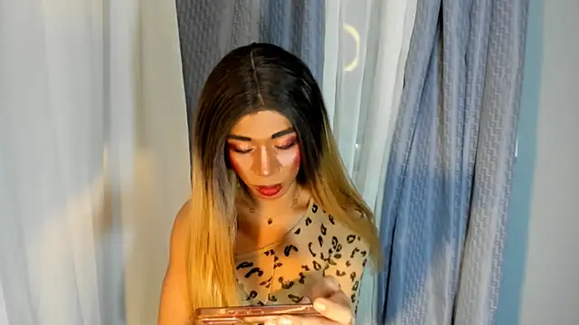 TsBlackHORSECOCKcalix webcam