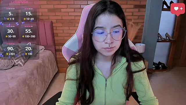Amy_joones webcam
