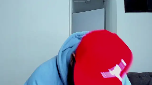 Dylan_Taylor webcam