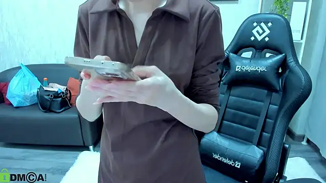 Mia_E1fie webcam