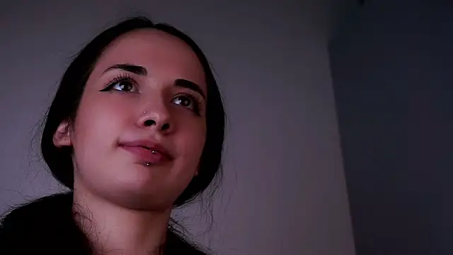 NoirTessa webcam