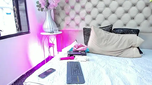 LezyTompson webcam
