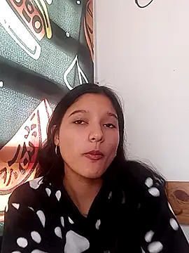 Webcam Model (Sweet_Innocence_)  is live.Free join now!