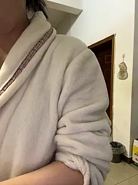 xiiuuff18 webcam