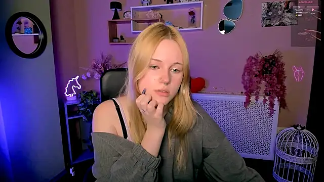 trixy_melison webcam