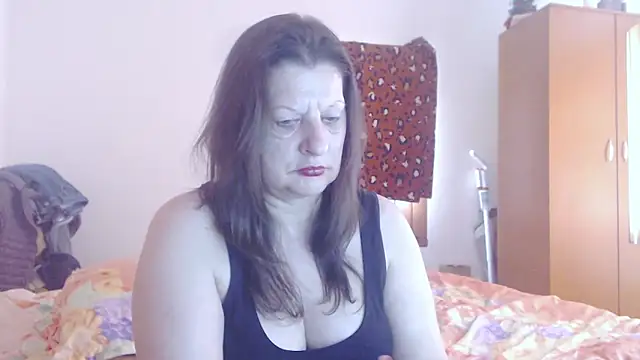 ExtasyMature webcam