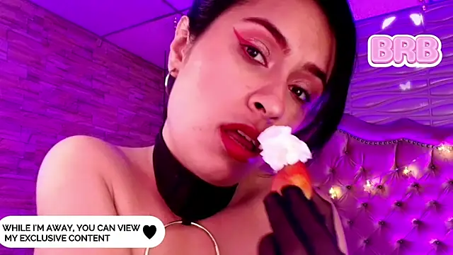 Roxanne_Han webcam