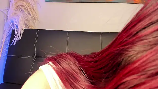 madelaine_blosson webcam