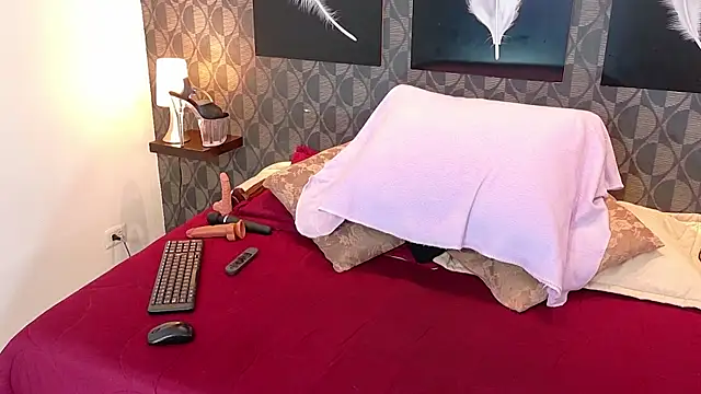 ScarleetSmith webcam