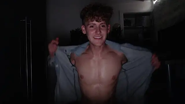 DominantAlex18 webcam