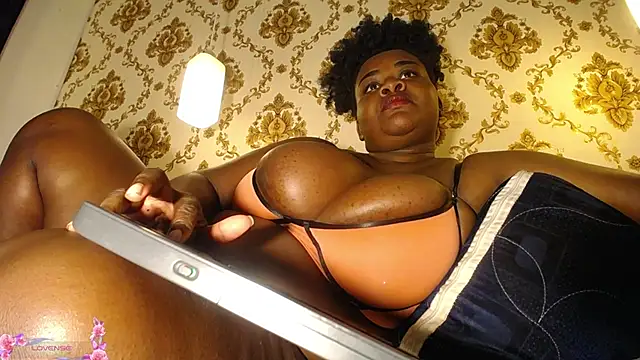 KARATIBBY_COX webcam