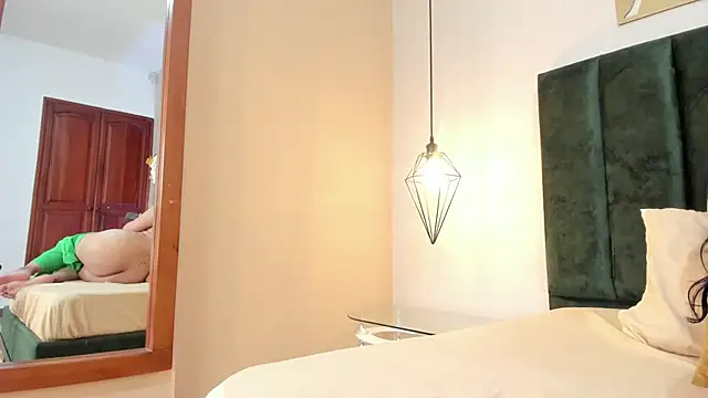 SeleneLujan webcam